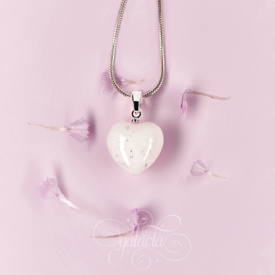 Heart-Shaped Breast Milk Pendant: Celebration Of Motherhood