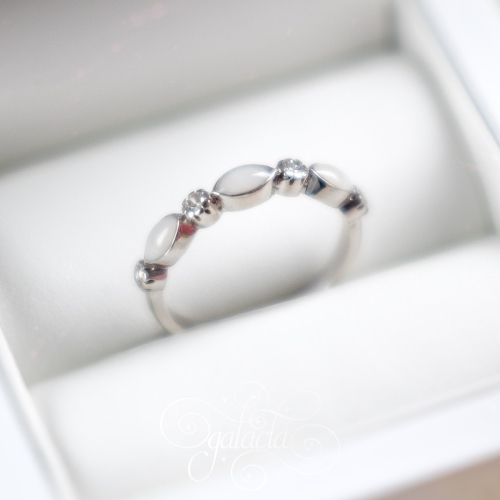 Personalized breastmilk ring – handcrafted keepsake jewelry