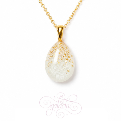 Drop-Shaped Breastmilk Pendant - Unique and Meaningful Jewelry
