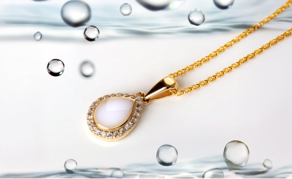  Is Galacta Jewelry Water-Resistant?