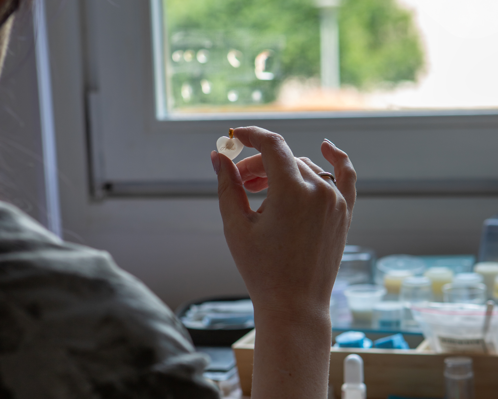Handcrafting a breastmilk stone in the Galacta studio